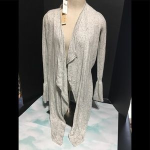 ANTHROPOLOGIE NWT GREY SWEATER (Moth) Great Style